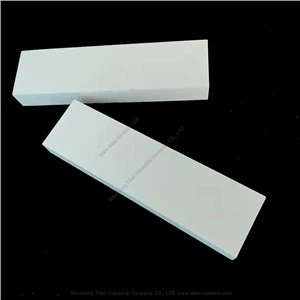 Trapezoidal yeeb nkab Ceramic hauv ob sab phlu